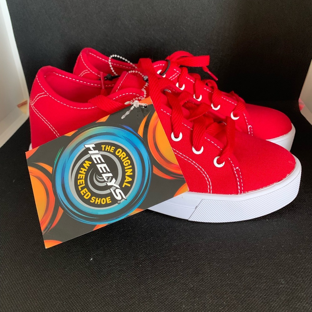 NWT- HEELYS THE ORIGINAL - Red Roller Shoes with White Soles - Picture 3 of 14
